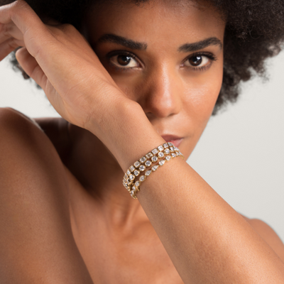 Timeless Jewellery Trends: Pieces That Never Lose Their Shine