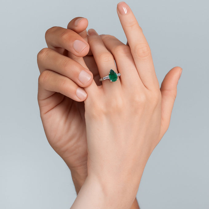 From Engagement to Wedding: Your Complete Bridal Jewellery Journey