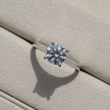 Ava, Round Brilliant Diamond Solitaire Ring