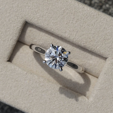 Ava, Round Brilliant Diamond Solitaire Ring