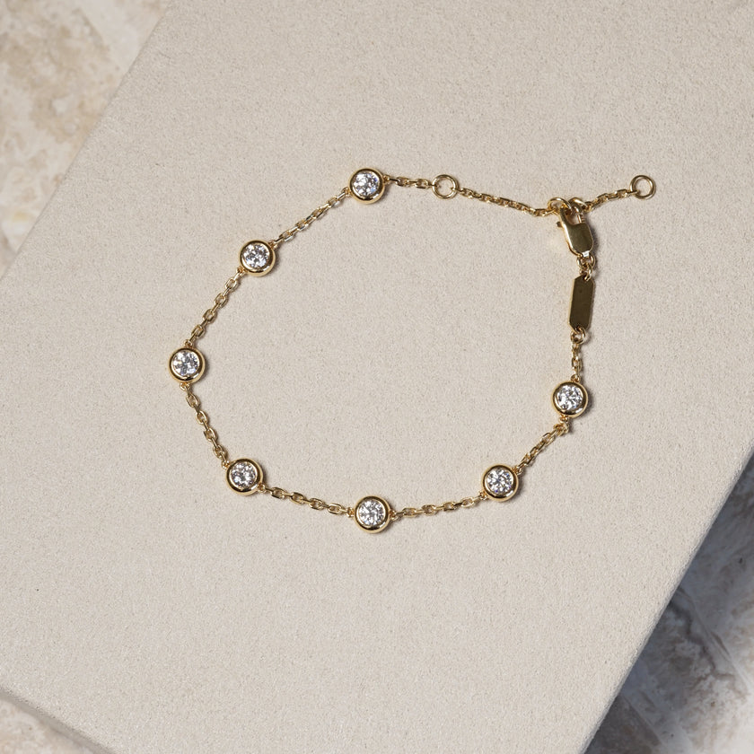 1.11ct Round Lab Diamond, 18K Yellow Gold Bubble Bracelet