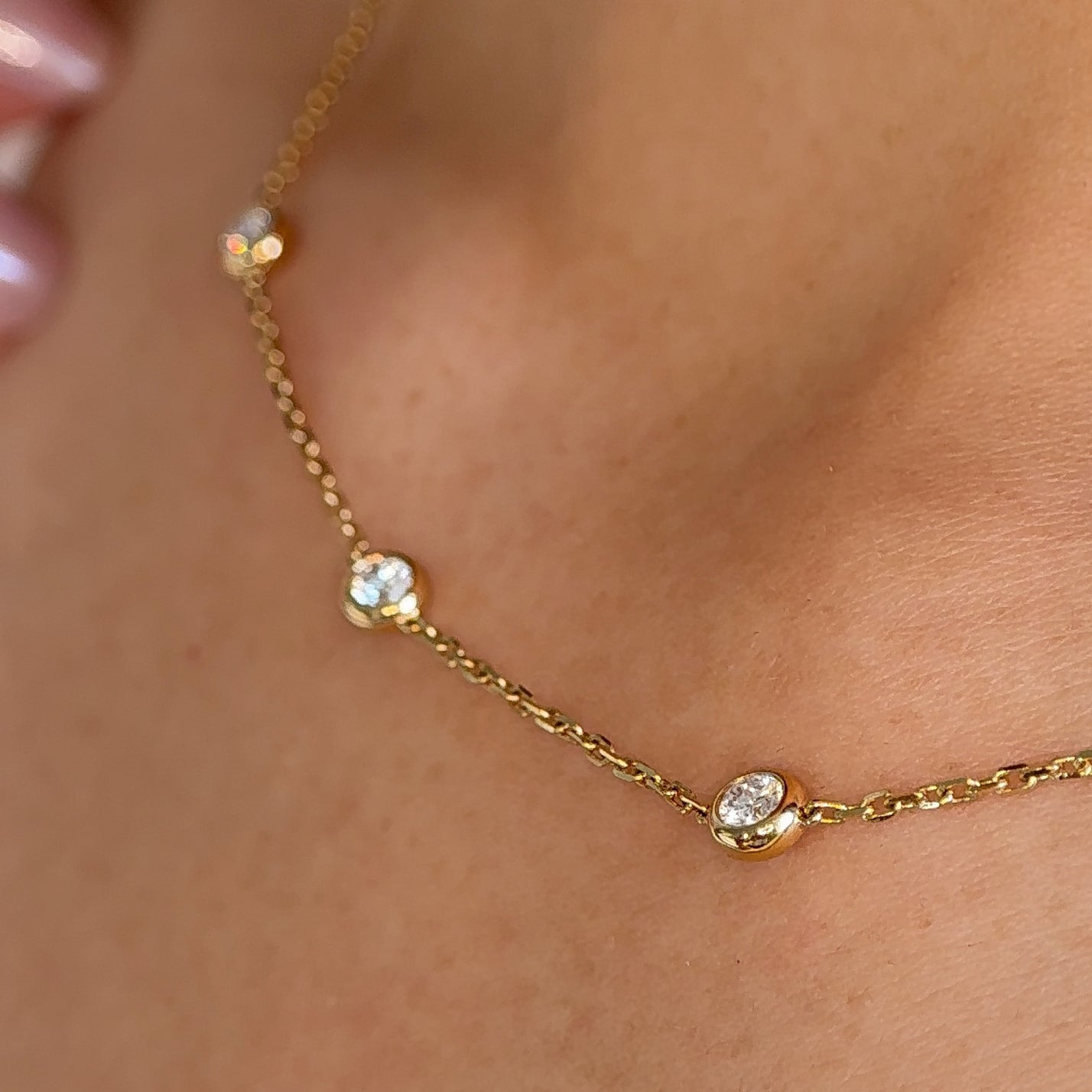 1.74ct Round Lab Diamond, 18K Yellow Gold Bezel Bubble Necklace