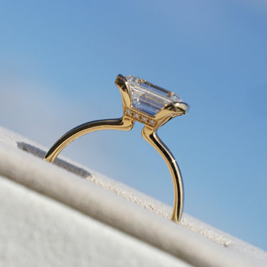 Ellis, IGI 2.06 D VVS2 Emerald Cut Lab Diamond, 18K Yellow Gold Half Bezel Ring