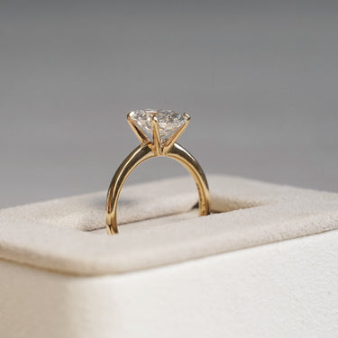 Lena, IGI 2.08ct D VVS2 Oval Cut Lab Diamond, 18K Yellow Gold Engagement Ring
