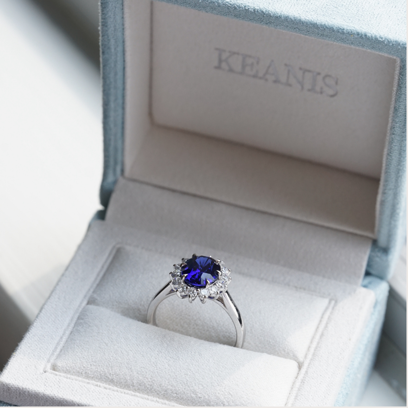 Lavinia, IGI 3.18ct Oval Cut Lab Sapphire, PT950 Vintage Halo Ring