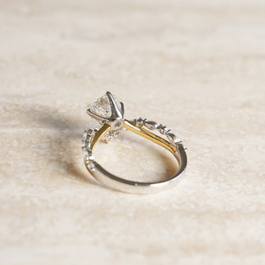 The One, IGI 1.01ct D VVS2 Round Lab Diamond, 18K Gold Two Tone Ring with V-shaped Twist Band
