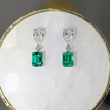 Toi Et Moi Diamond and Emerald Dangling Earrings