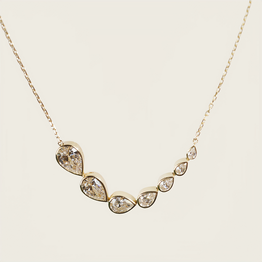 Keanis Signature Pear-Cut Diamond Dewline Necklace