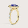 Gold ring with pear-shaped lab-grown sapphire, diamond halo and band detail. "R24818PEHA.