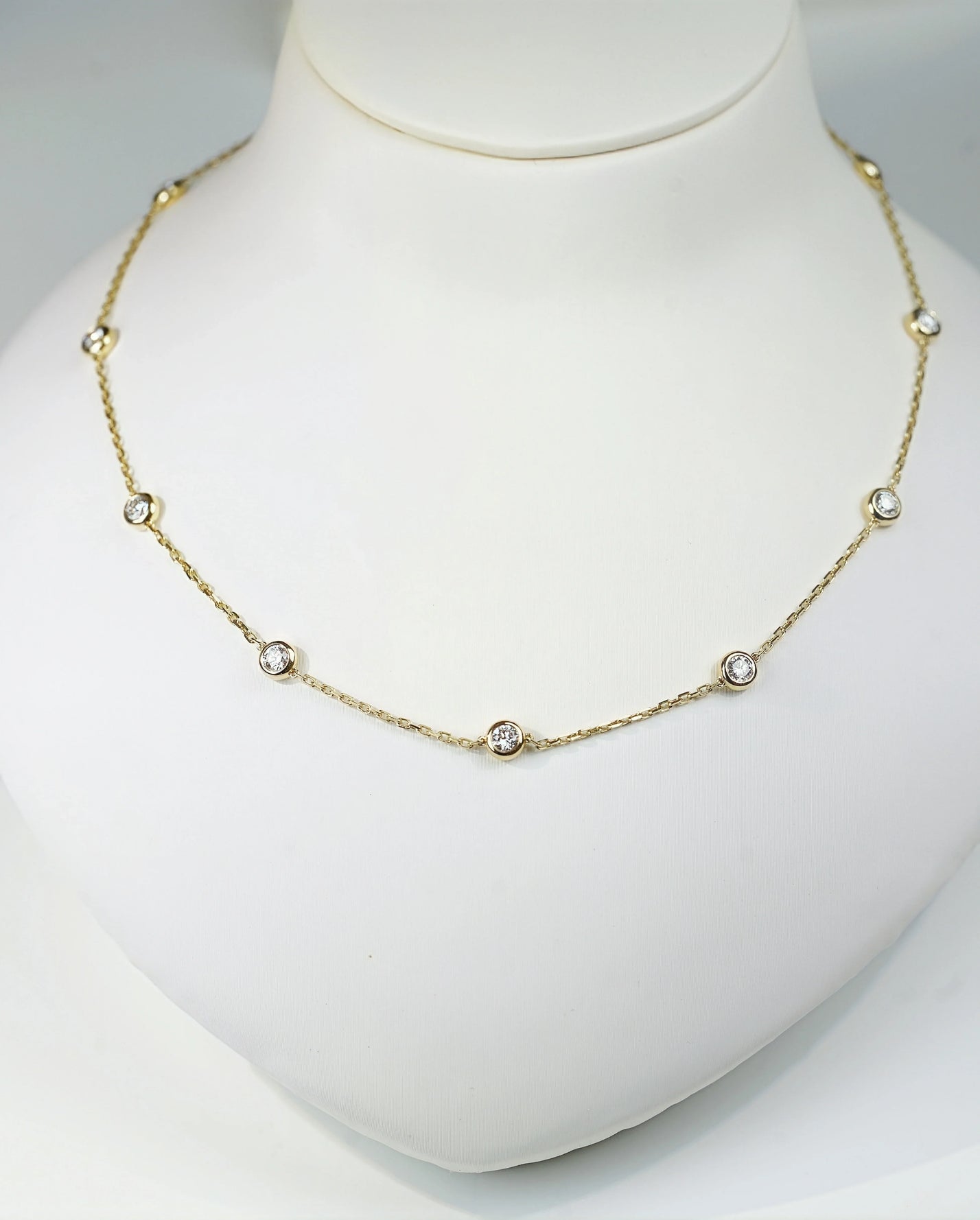 1.74ct Round Lab Diamond, 18K Yellow Gold Bezel Bubble Necklace