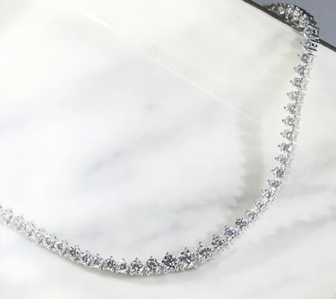 Round Brilliant Diamond Graduated Tennis Necklace